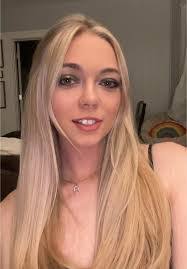 Shelby Harriman's Instagram, Twitter & Facebook