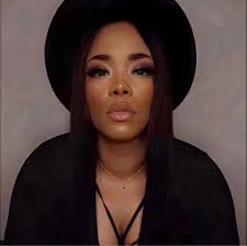 A fan reacts to Kash Doll Having Her Baby Shower In The LV Store & Kash  doll claps back 👀👀