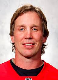 Player photos for the 1987-88 Vernon Lakers at hockeydb.com