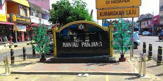 Perniagaan di kawasan zon bebas cukai rantau panjang di sini, kembali beroperasi selepas pekan tersebut lumpuh akibat ditenggelami banjir seminggu lalu. Kawasan Bebas Cukai Rantau Panjang Bandar Pelancongan Home Facebook