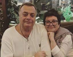 Долгое время поклонники жанны фриске не знали, как выглядит мальчик. Chetyrehletnij Syn Zhanny Friske Schitaet Chto Ego Babushka Umerla