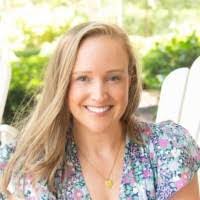 Vanessa Ide's Instagram, Twitter & Facebook