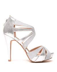 Altura de tacón de 8cm y altura de plataforma de 2cm. Sandales A Talon Argentees Avec Brides Pailletees Pas Cher