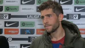 Barcelona will offer Sergi Roberto a 2 year contract extension. The club  wants to lower his salary and distribute his current salary (€10M) across 3  seasons. [Santio Valle] The club will most
