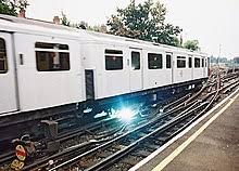 Profesionalmente fue ingeniera, matemática, física e inventora; Electric Arc Wikipedia