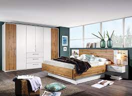 Weiss hochglanz nb / betonoxyd,bestehend aus:,55058p8 kleiderschrank 3trg., 270 cm,und 1 kleiderstange,bht 270/226/60 cm,22057p8. Schlafzimmer Vito Novy Komplette Schlafzimmer Komplette Programme Mobel Alles Wohnen Dieser Welt Im Einrichtungs Centrum Und Auf Ostermann De