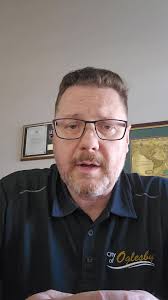 Election day tomorrow. Remember to 🇺🇲Vote🇺🇲! Oh, and have a great week! 