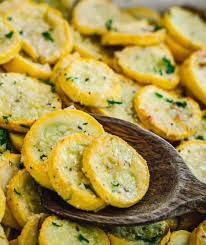 Low Carb And Keto Friendly This Roasted Yellow Squash With Parmesan Cheese And Herbs Recipe Is Easy Squash Recipes Summer Squash Recipes Cooking Yellow Squash