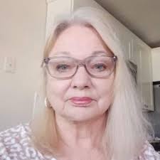 Could I please ask how many of you brave souls have regretted having a  total knee replacement? I have just had my consultation and it's fair to  say that I am terrified! |