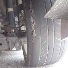 Kedai tayar murah yang aku pergi ni dikenali sbg kedai papan. Nza Autopart Antara Sebab Tayar Belakang Makan Dalam Facebook