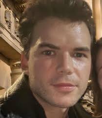 Luke with a fan in Rome. Someone is a bit sweaty 🥵