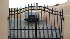 Gate construction structurally sound welding is the heart of a quality gate. 61 Driveway Gates Popular And Classic Styles Ideas Amazing Gates Driveway Driveway Gate