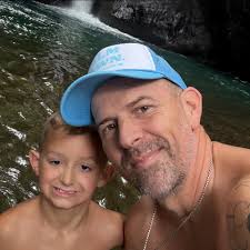 Anyone go to jeff rubys and wanna help this lady out ? Her husband died and  they cant go together anymore 😞