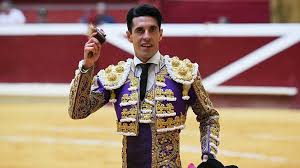 Talavante y Cayetano, a oreja por coleta en la primera de San Mateo - Toros  - COPE