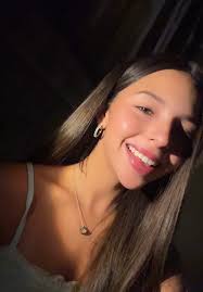 Ángela Aguilar: Nadie Se Va Como Llegó en Pijama