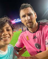 Luis Domínguez (@LEDD_)