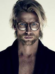 Pin By Shravan On Financial Gym Mens Hairstyles Medium Medium Length Hair Men Medium Length Hair Styles
