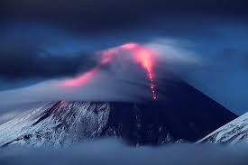 english russia klyuchevsky volcano eruption weltwunder naturphanomene vulkane