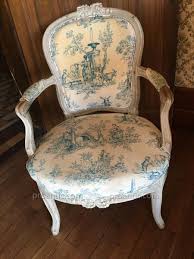 Fauteuil De Bureau Louis Xven Bois Laque Toile De Jouy 500 Toile De Jouy Toile Fauteuil