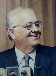 Resultado de imagem para foto sÃ©rgio mota