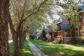 It is known locally as the 'leisure centre without a roof', reflecting the fact that the majority of activities take place outdoors. Pallister Park Detroit S Strange Pedestrian Only Street Detroit Neighborhoods Street Curb Travel Getaway