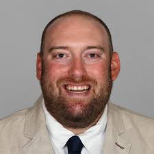 Mark DeLeone, the Chicago Bears inside linebackers coach, will reportedly  leave for the Detroit Lions after 2 years