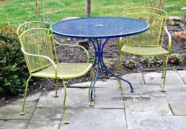 Vintage Rod Iron Patio Set Google Search Patio Furniture Makeover Painting Patio Furniture Painted Patio