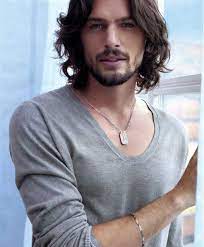 Martin Mica Brown Hair Men Brown Hair Blue Eyes Curly Hair Men