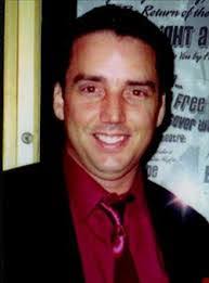 Robert Monigold's Instagram, Twitter & Facebook