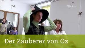 Der zauberer von oz wicked witch kostüm cosplaymadede. Der Zauberer Von Oz Die Kostume Der Solisten Volksoper Wien Youtube