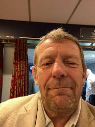 A true Loiner. Aussie through and through but one of the Australian greats  who immersed himself in life in the north of England. I never saw him play  but loved the abundance