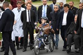 Mariage naissances enfants de stars justice divorce. Macron Repond Aux Critiques Et Affirme Que Rien N Est Gagne Challenges