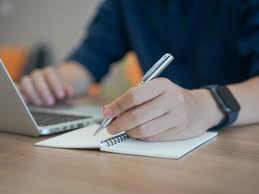 Registrul unic de control se eliberează , contra cost, de direcţiile generale ale finanţelor publice din raza teritorială unde îşi are sediul social contribuabilul documentele necesare pentru obtinerea unui registru unic de control sunt: Registrul Unic De Control Se ObÈine Numai De La DirecÈiile FinanÈelor Publice Cine Nu L Are RiscÄ Amendarea