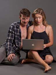 Review: 'Sex With Strangers' is steamy, smart theater