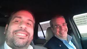 Elvis Pena (@elviselvispena)