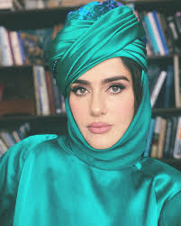 I'm currently collecting some unique vintage turbans and hats from the 50s 