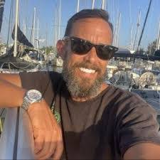 Frederick Lytle's Instagram, Twitter & Facebook