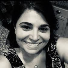 Annette Levi's Instagram, Twitter & Facebook