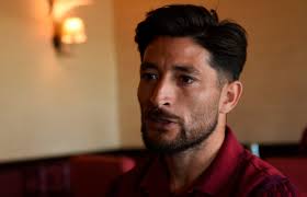 1000ton Casco (@fandemilton)