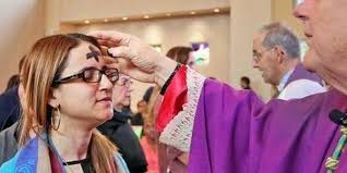 El miércoles de ceniza marca el comienzo de la cuaresma. Miercoles De Ceniza En Calendario Colombia Calendario 2021 Colombia