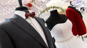 In professionellen brautmodengeschäften finden sie alle accessoires und natürlich auch die hochzeitskleider. Brautkleid Seite 2 Mode De Pol