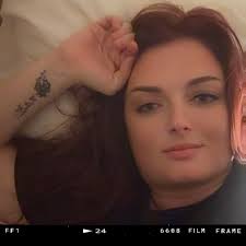 What is the number to cancel a Carnival Cruise?