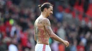 Zlatan i̇brahimoviç hakkında bilmediklerimiz neler? Ac Mailand Sturmer Zlatan Ibrahimovic Das Geheimnis Hinter Meinen Tattoos Fussball International Sport Bild