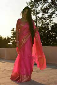 Pin By Smitha Seetharam On Indian Fashion Saree Trends Saree Look Stylish Sarees
