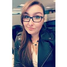 Melanie Voisey's Instagram, Twitter & Facebook