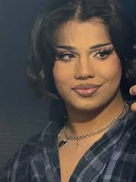 Simple makeup kit for beginners ❤️🌺 Like my page Hillz.Glam for more  tips❤️❤️❤️❤️