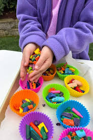 Make Colorful Crayons from Broken Pieces (Sample)