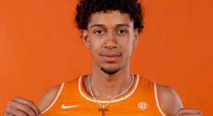 Chaz Lanier breaks Tennessee 3-point record held by Chris Lofton