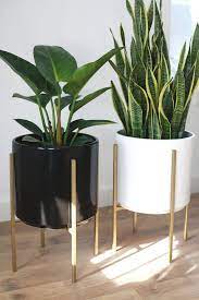 Large Mid Century Modern Planter With Gold Metal Plant Stand Etsy Plant Decor Indoor House Plants Decor Mid Century Modern Planter