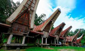 20 desain rumah kayu sederhana dan klasik . Tongkonan Fakta Rumah Adat Tana Toraja Yang Penuh Makna Celebes